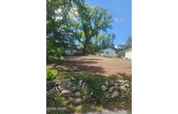 322 N Maple Avenue, Joplin, MO 64801