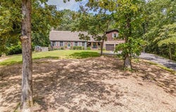 400 RACE HORSE Drive, Summerville, GA 30747
