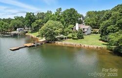 215 Barber Loop, Mooresville, NC 28117