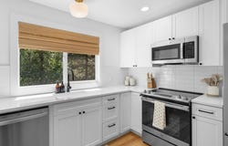 457 S CENTER ST, Oregon City, OR 97045