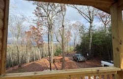 560 Carolina Fox Circle, Murphy, NC 28906