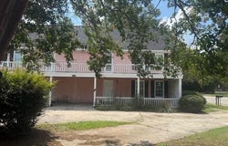 40 W Rigby Street, Manning, SC 29002