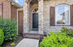904 N 20th Avenue, Ozark, MO 65721