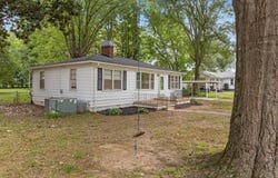 332 Garfield Ave, Florence, AL 35630