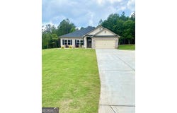 104 Eagle Heights, Maysville, GA 30558