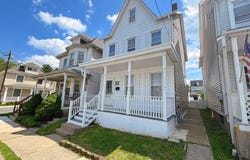 164 Bullman St, Phillipsburg Town, NJ 08865-2370