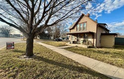 401 E 6th, Concordia, KS 66901