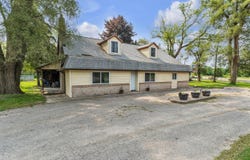 2006 W Rose Center Road, Holly, MI 48442