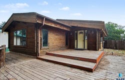706 S Union Ave, Madison, SD 57042