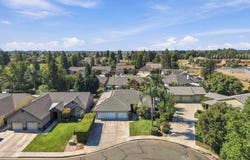 684 Rolling Hills Court, Exeter, CA 93221