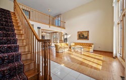 12 Woodland Drive, Lemont, IL 60439
