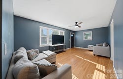 1745 26th Street NE, Hickory, NC 28601