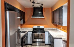 25 Trenton Square, Euclid, OH 44143