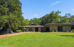 511 Dunton Road, Clinton, MS 39056