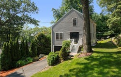 24 Smith Street, Lincoln, RI 02865