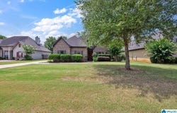 268 SILVER CREEK PARKWAY, ALABASTER, AL 35007