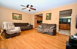 17-15 Radburn Rd, Fair Lawn Boro, NJ 07410-4415