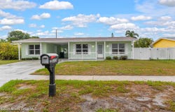 2356 Lakeview Drive, Melbourne, FL 32935