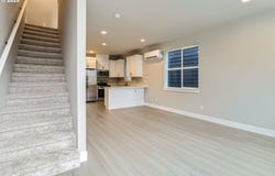 7770 SW Bonita BLVD, Tigard, OR 97224