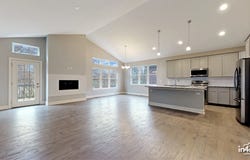 1452 Somerset Place, Barrington, IL 60010