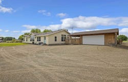 9788 Highway 78, Hammett, ID 83627