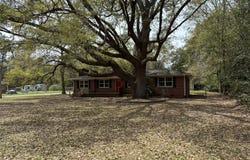 6425 Aspen Avenue, Milton, FL 32570
