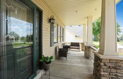 6805 Aubrey Court, Johnston, IA 50131