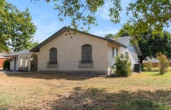 110 Sagebrush, Del Rio, TX 78840