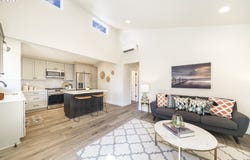 12270 Meadowlawn DR, Oregon City, OR 97045