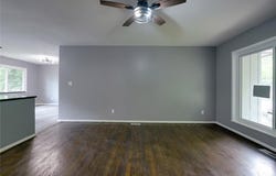 17804 E Greentree Avenue, Independence, MO 64057