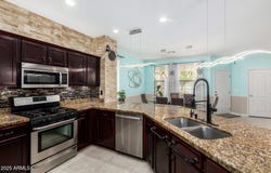1912 S COLT Drive, Gilbert, AZ 85295