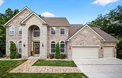 2657 Forest Glen Drive, Pacific, MO 63069