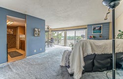844 Cliffs Landing Drive, Ypsilanti, MI 48198