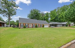 3021 WHITNEY Ave, Memphis, TN 38128