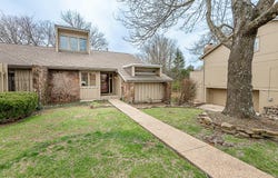 3456 E Catalpa Street, Springfield, MO 65809