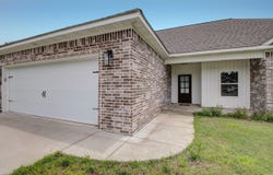 226 Shamsie Lane, White Hall, AR 71602