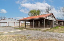205 S Mayes Street, Adair, OK 74330