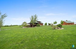 45773 252nd St, Humboldt, SD 57035