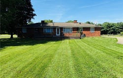 5074 Oakvale Street SW, Canton, OH 44706