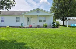 6577 Taylor Pike, Blanchester, OH 45107
