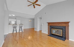 1731 Pavilion Way, Park Ridge, IL 60068