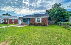 104 E Mimosa Drive, Midwest City, OK 73110