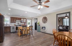 1452 Slagle Road, Bolivar, MO 65613