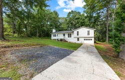195 Frances Shirey, Newnan, GA 30263