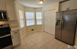 405 Cobblestone Court, South Brunswick, NJ 08852
