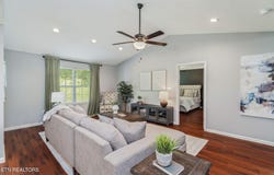 3249 Mountain Spring Way, Knoxville, TN 37917