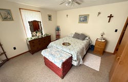 44 VERNON STREET, KEYSER, WV 26726