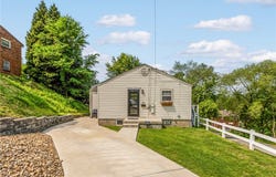 301 Chalfant St, Chalfant Boro, PA 15112