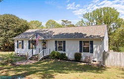 7437 Camp Okee Drive, Gloucester, VA 23062