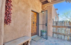 424 Apodaca Hill, Santa Fe, NM 87501
